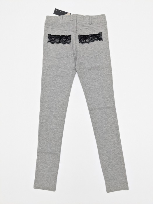 Pantaloni Pantaloni