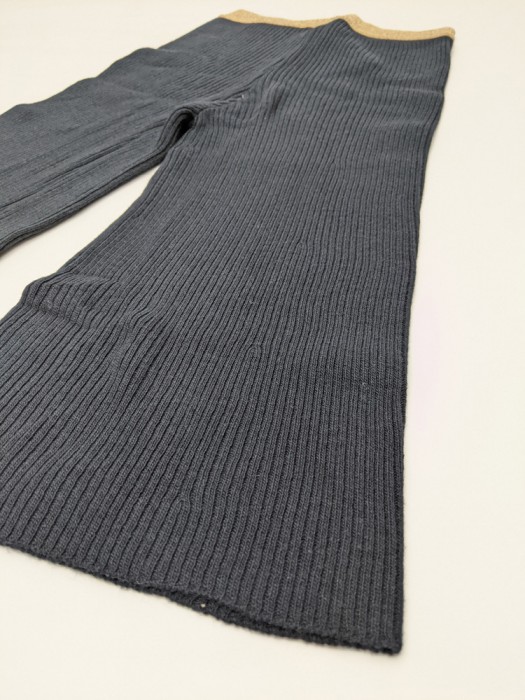 Pantaloni Pantaloni