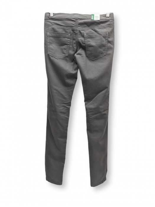 Pantaloni Pantaloni